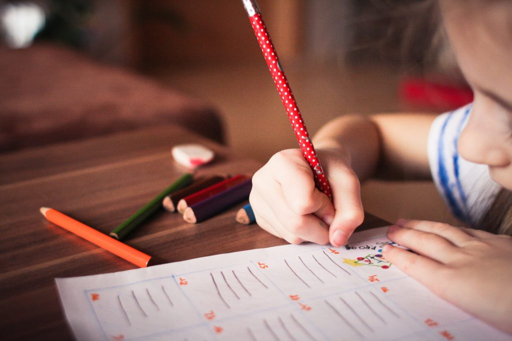 Librarian Cuts Biracial Girl’s Hair Without Parents’ Permission