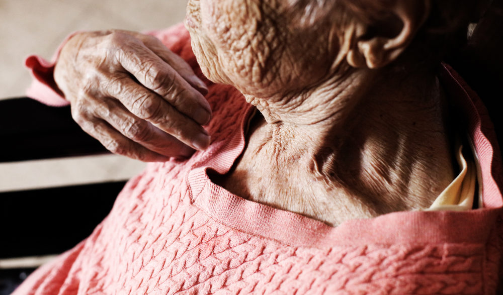 elderly woman at the end of her life