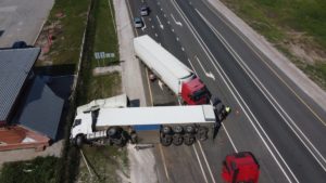 overhead view of tractor trailer accident on roadway