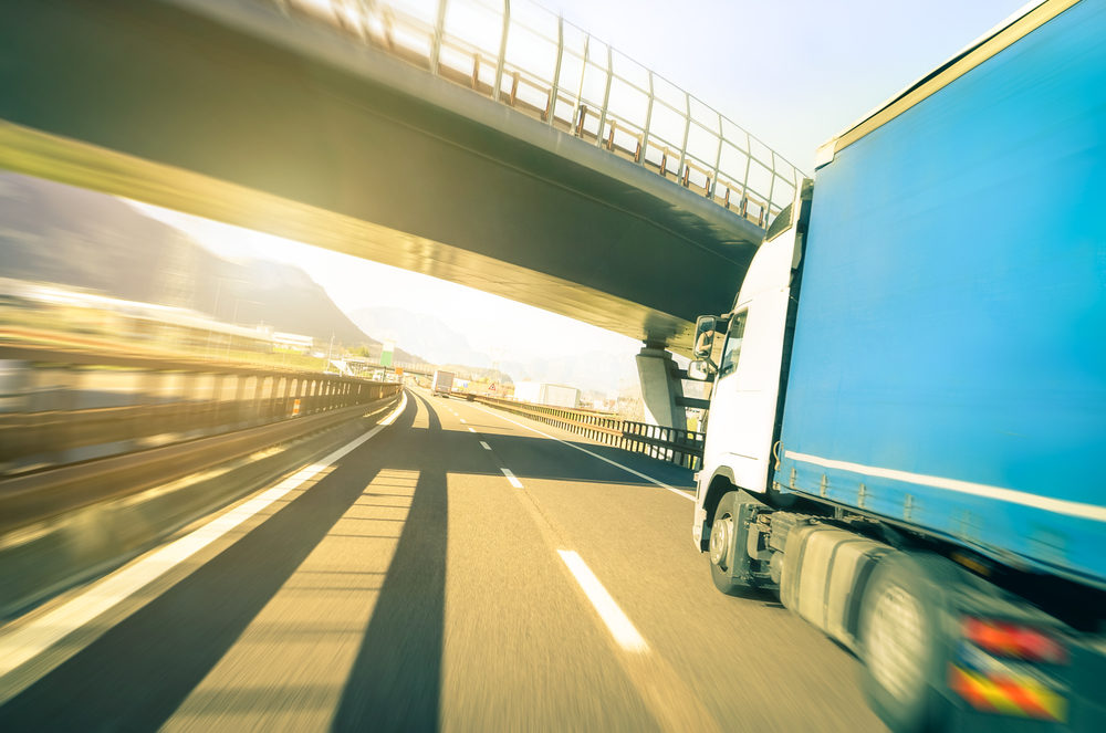 What Legal Issues Are Associated with Florida Trucking Accidents?
