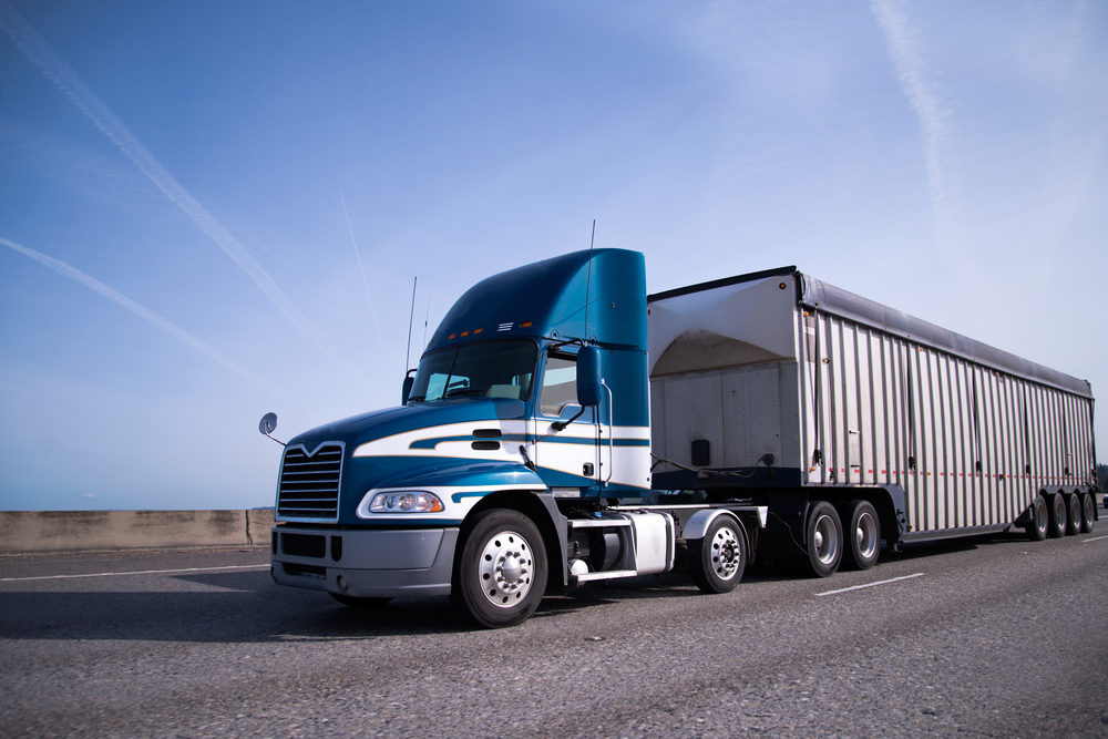 Produce Big Rig Hits Six Other Cars in Fatal Accident on Hwy 58 Near Edwards AFB