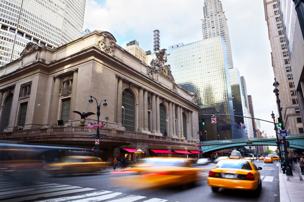 Understanding the Impact of Average Weekly Wage in NY Workers’ Compensation Claims Grand Central along 42nd Street with traffic, New York City