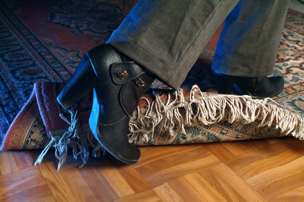 How To Avoid Tripping Hazards at Home Domestic accidents, stumble in a carpet