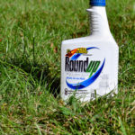 Bayer agrees to $10B to settle cancer claim, but Roundup stays on shelves
