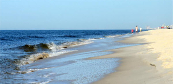 Tar Ball Pollution from BP Deepwater Horizon Oil Spill Found in 2014